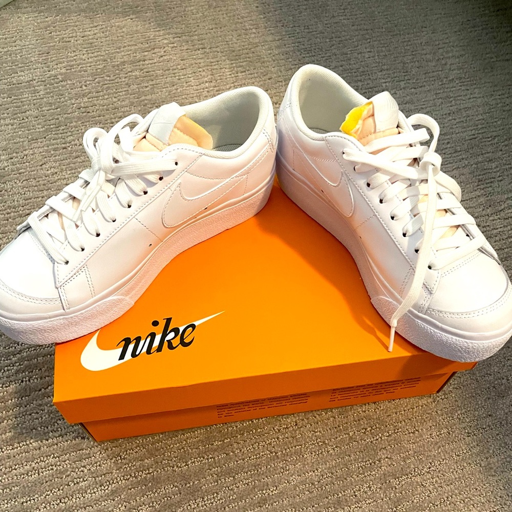 Nike Blazer low platform
